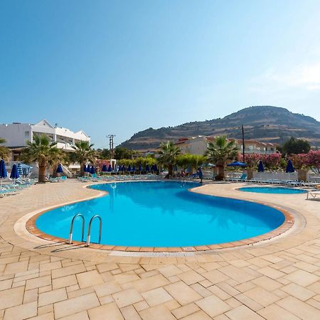 קיוטארי Elvita Beach Hotel מראה חיצוני תמונה