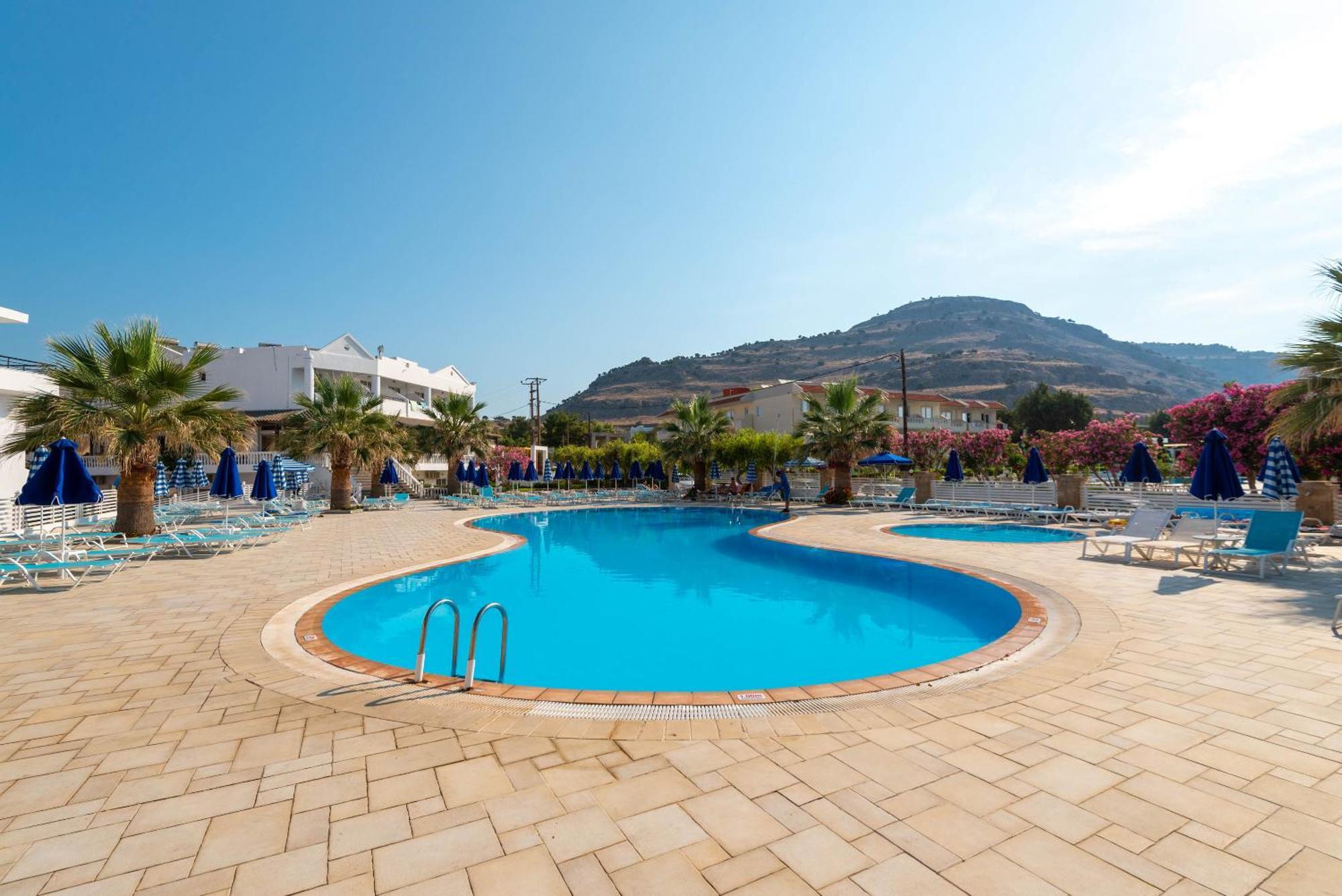 קיוטארי Elvita Beach Hotel מראה חיצוני תמונה